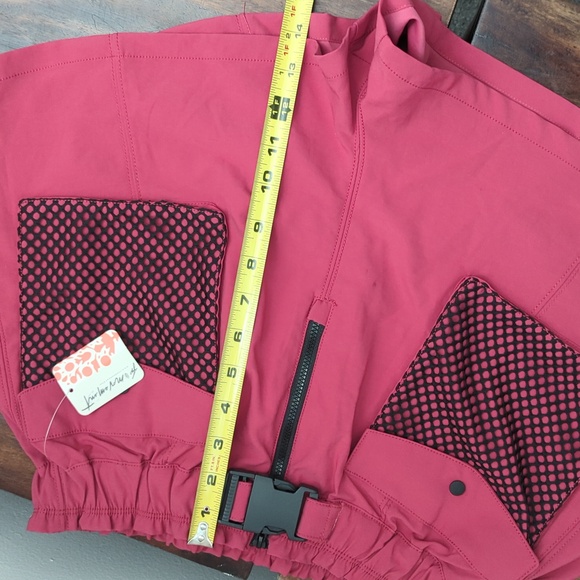 Free People Movement 'Adventure' shorts - Picture 7 of 9